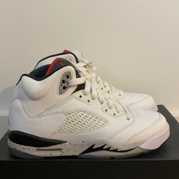 Jordan 5s - Picture 1 of 3